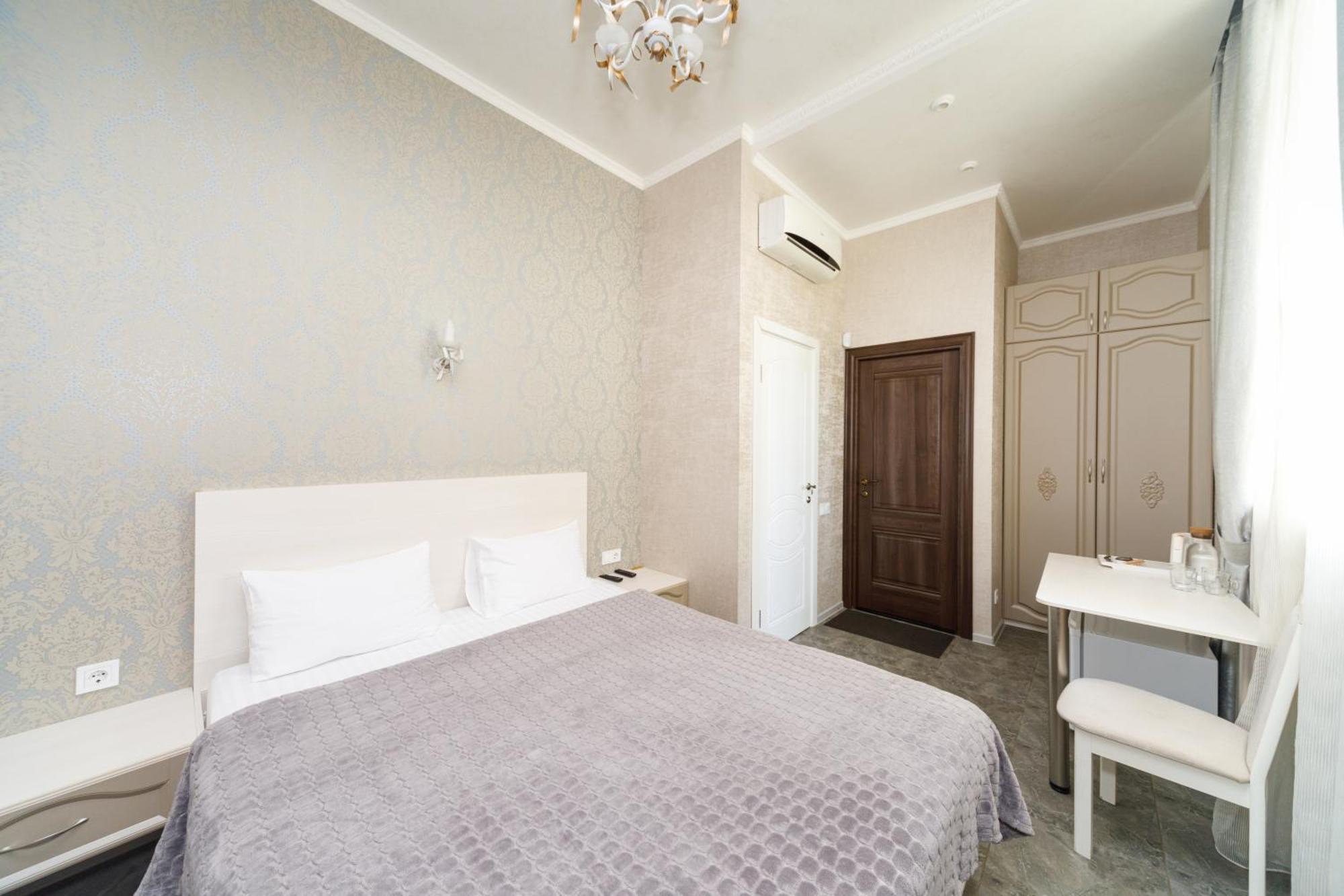 L.O.Y Family Hotel Ντνιπροπετρόφσκ Εξωτερικό φωτογραφία