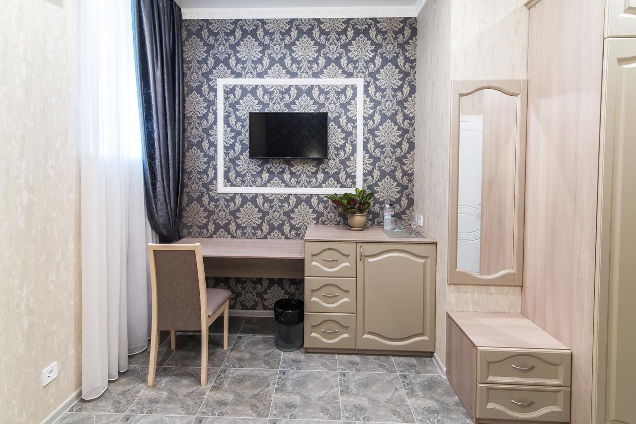 L.O.Y Family Hotel Ντνιπροπετρόφσκ Εξωτερικό φωτογραφία