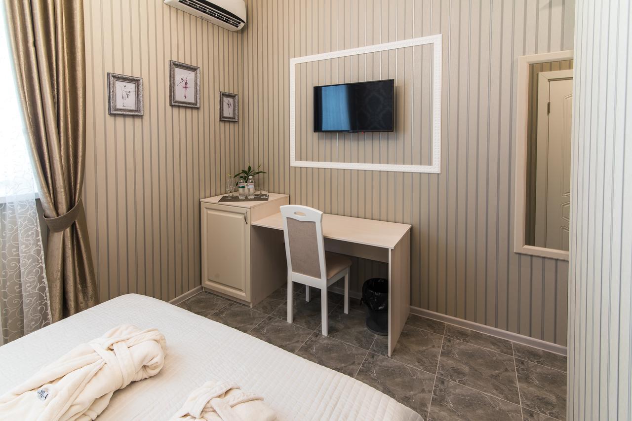 L.O.Y Family Hotel Ντνιπροπετρόφσκ Εξωτερικό φωτογραφία
