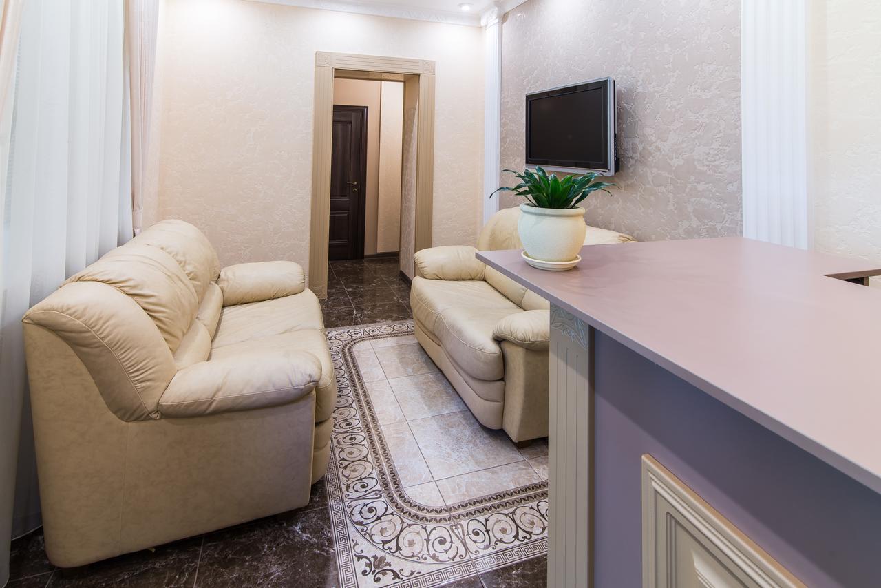 L.O.Y Family Hotel Ντνιπροπετρόφσκ Εξωτερικό φωτογραφία