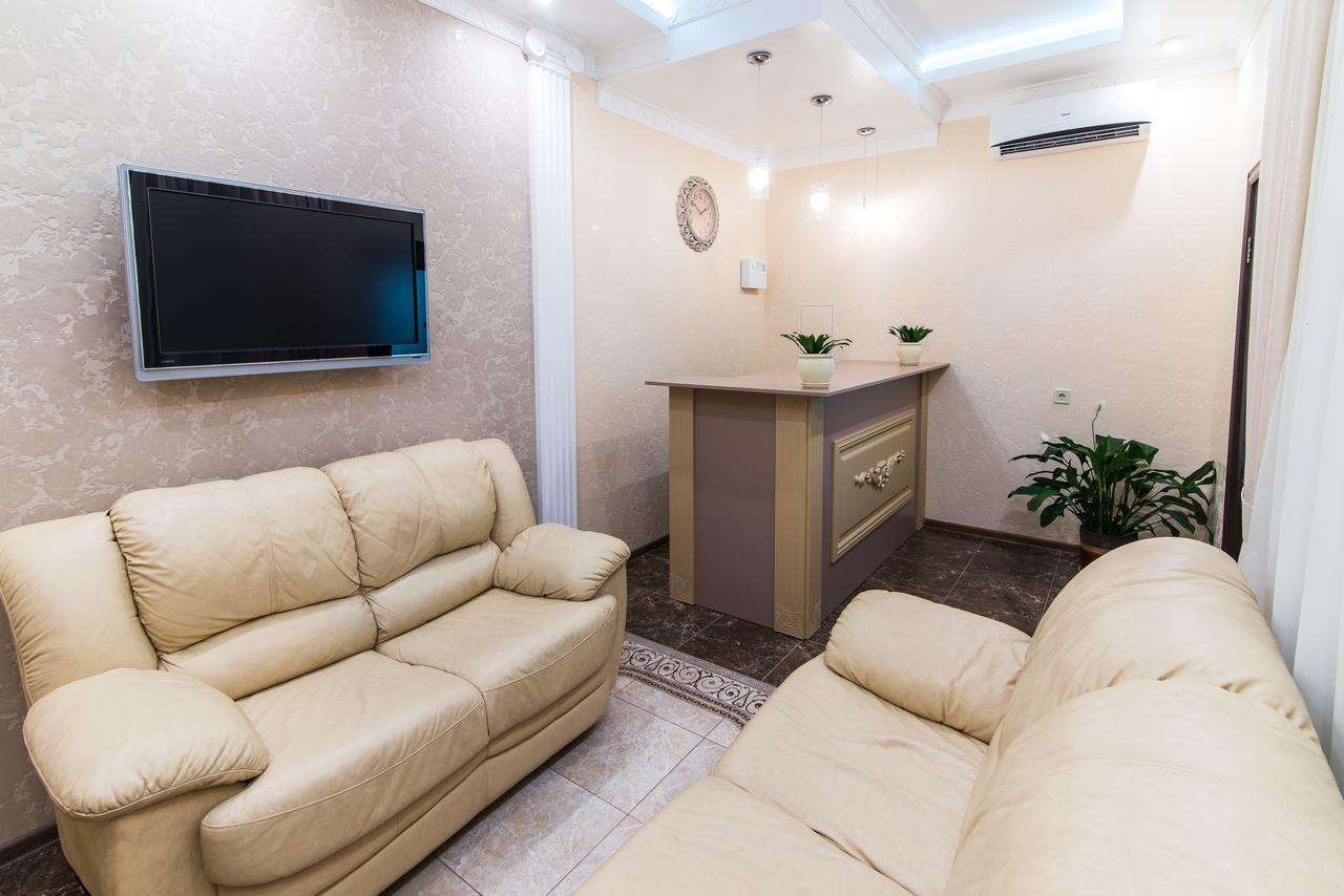 L.O.Y Family Hotel Ντνιπροπετρόφσκ Εξωτερικό φωτογραφία